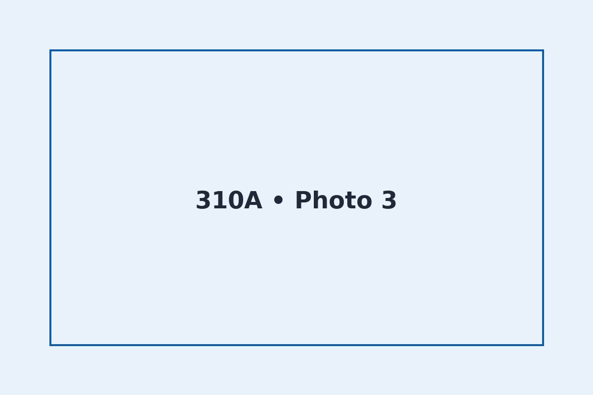 Fully equipped kitchen and dining for beach vacations